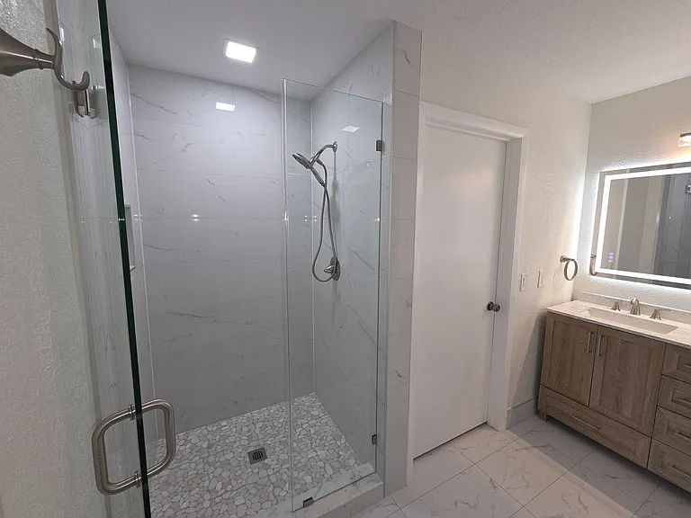 5300 Buckhead Cir — Photo 34