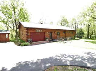 24725 Lakeview Dr, Union City, PA 16438