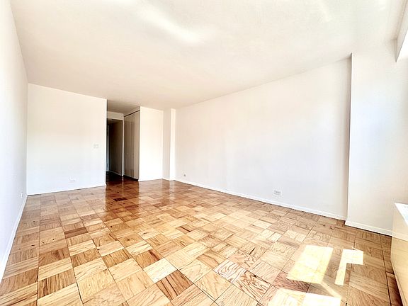2nd image of 360 W 22nd St APT 11P