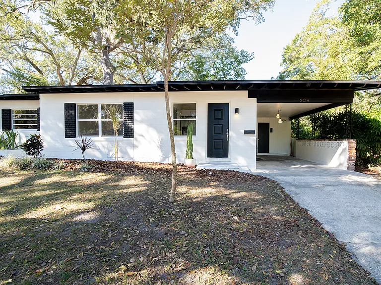 504 Altaloma Ave — Photo 2