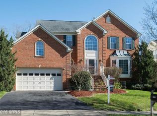 13701 Valley Oak Cir, Rockville, MD 20850