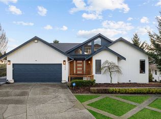 4634 Lighthouse Dr NE, Tacoma, WA 98422