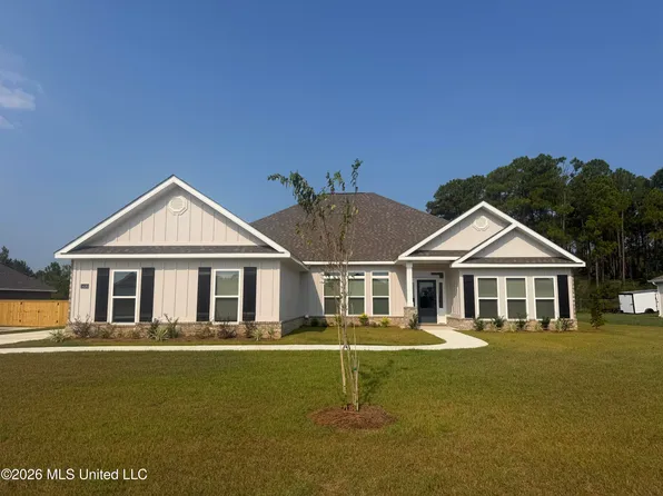 14183 Quill Ave, Biloxi, MS 39532