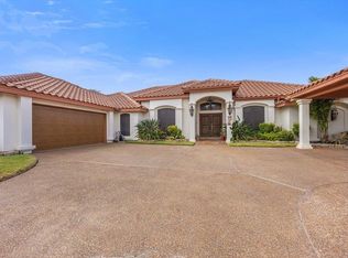 104 Omeara Cir, Laredo, TX 78045