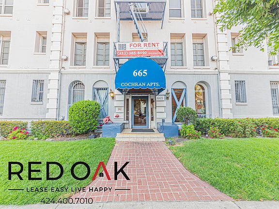 3rd image of 665 1/3 S Cochran Ave #205
