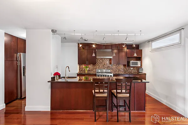 Sold by Brown Harris Stevens | media 17