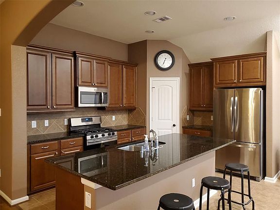 3rd image of 22303 Stonebridge Crossing Ln