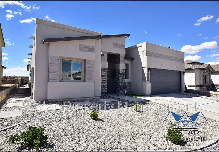 3545 Essence St — Photo 1