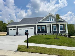 148 Holly Oak Ct, Hamilton, OH 45013