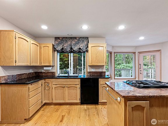 4th image of 6904 Wentworth Avenue SW