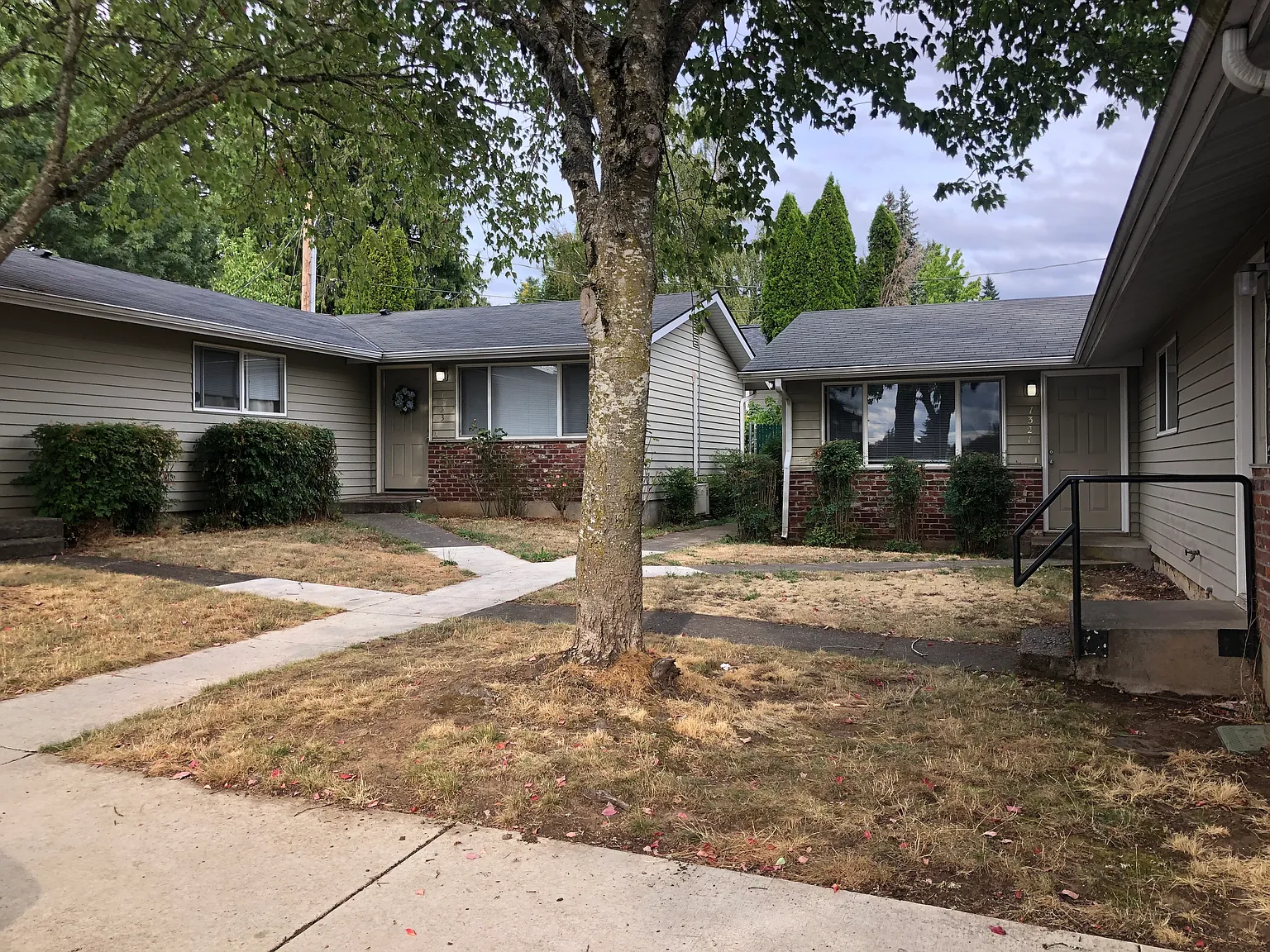 2 bed, 800 sqft, $1,595 — Photo 1