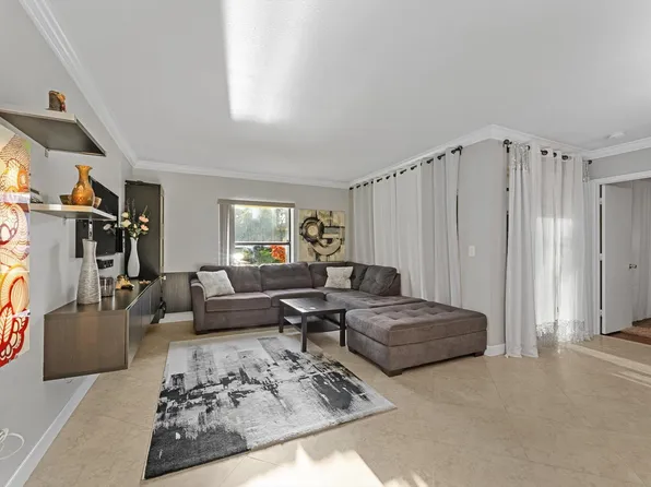 2969 Carambola Circle S, Coconut Creek, FL 33066