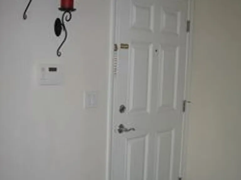 647 McGinnis Cir — Photo 5