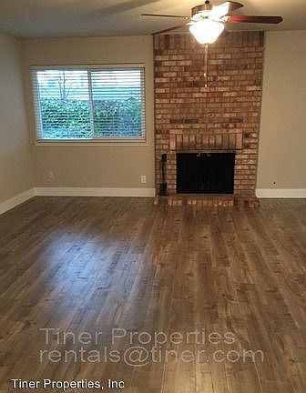 3rd image of 5025 Hillridge Way