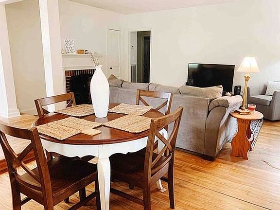 Working gas fireplace!