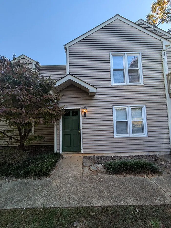 2 bed, 2.0 bath, $1,245 — Photo 1