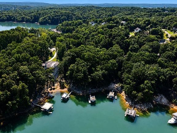 2nd image of 7595 Breeze Bay Rd