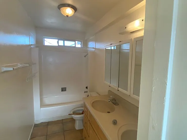 6741 Del Playa Dr — Photo 15