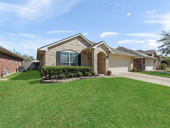 2nd image of 16742 Marston Park Ln