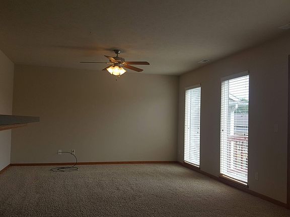 4th image of 6168 Laroche Rd