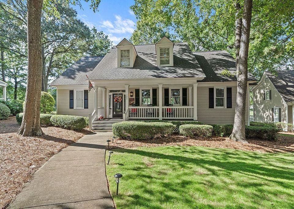1st image of 125 Seven Oaks Way