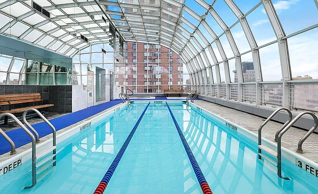 Rented by Level Group | media 10