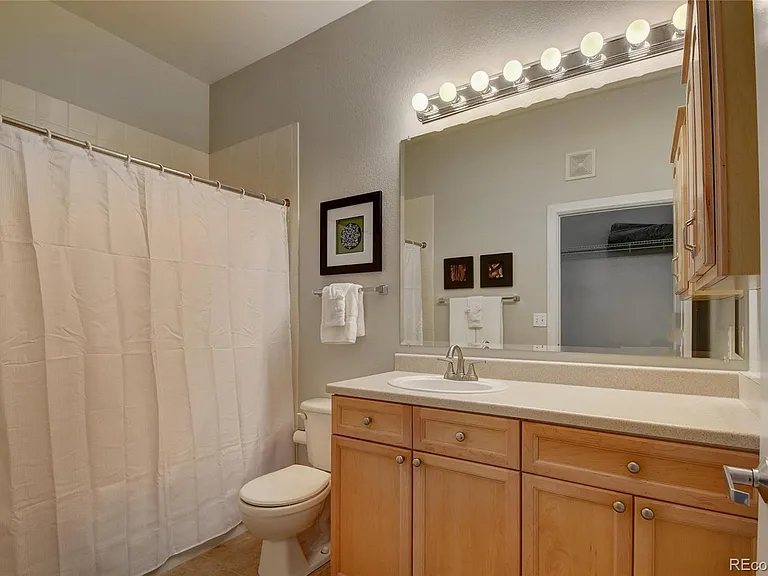5677 Park Pl #205B — Photo 23
