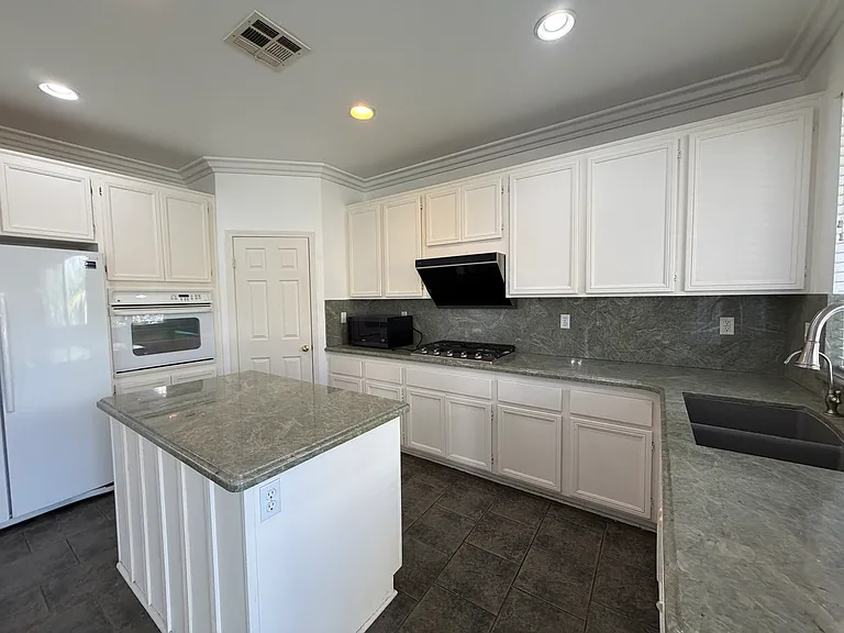 13152 River Oaks Dr — Photo 15
