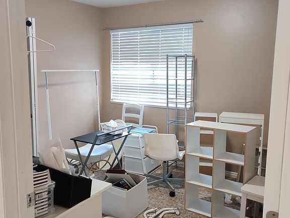 5th image of 1606 Westbury Way APT F