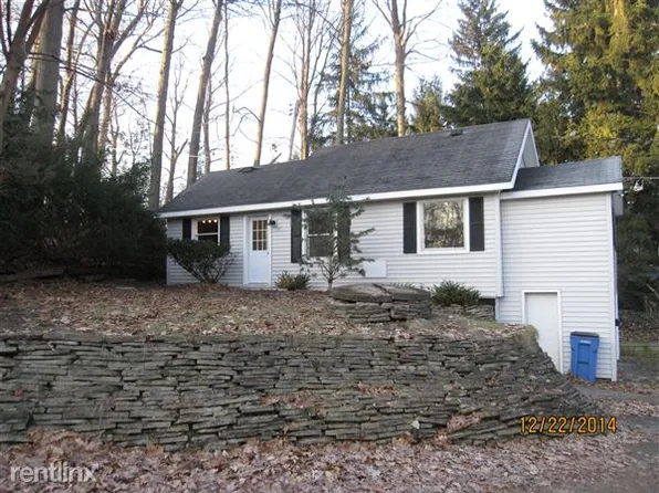 3825 Duchess Ave SE, Grand Rapids, MI 49506