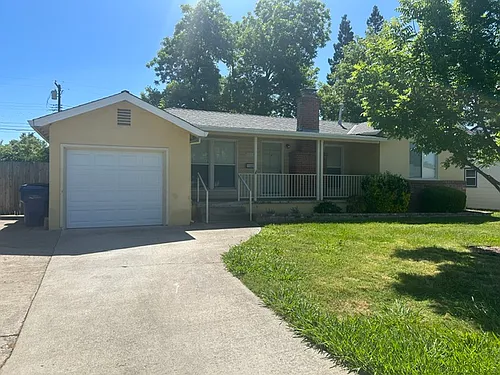 2844 Ione St Photo 1