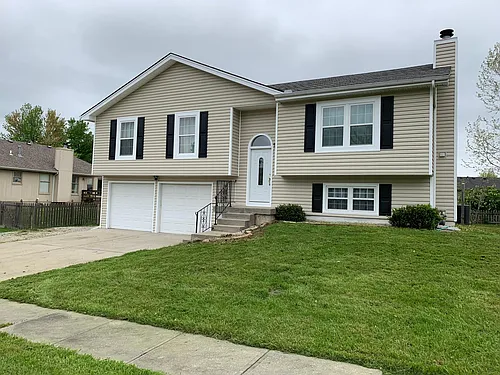 1603 Patricia Dr Photo 1