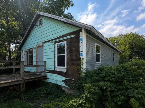 2421 Collingwood Ave, Saginaw, MI 48601