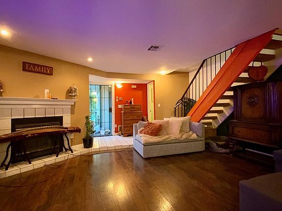 4th image of 299 Shasta Dr Unit 61