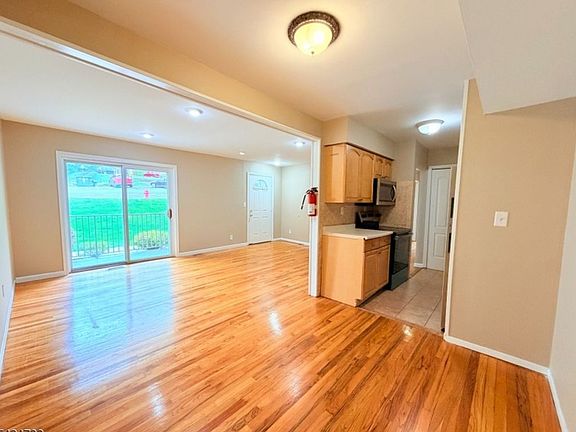 3rd image of 2350 State Route 10 APT E1