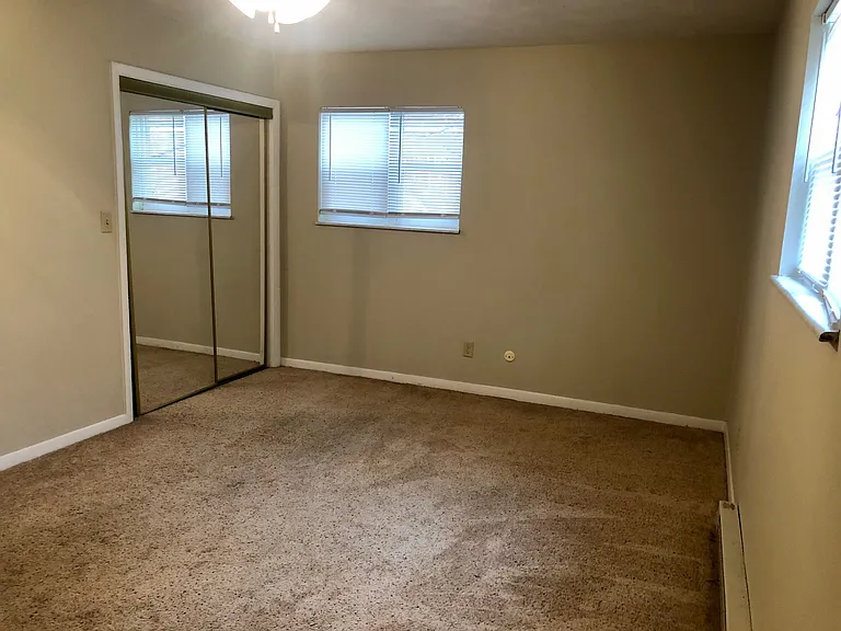400 E Canedy St #2 — Photo 6