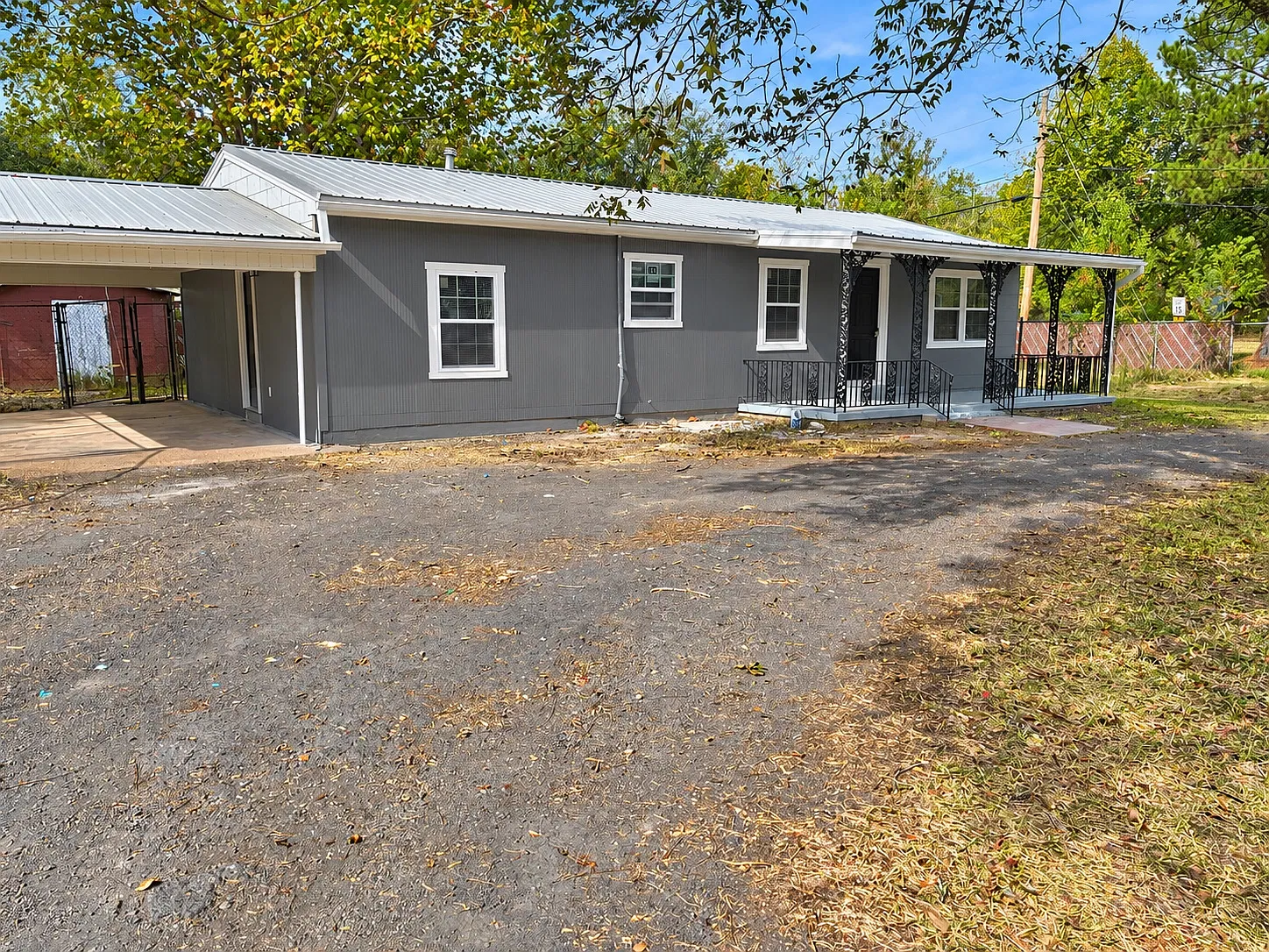 3 bed, 1200 sqft, $1,625 — Photo 2