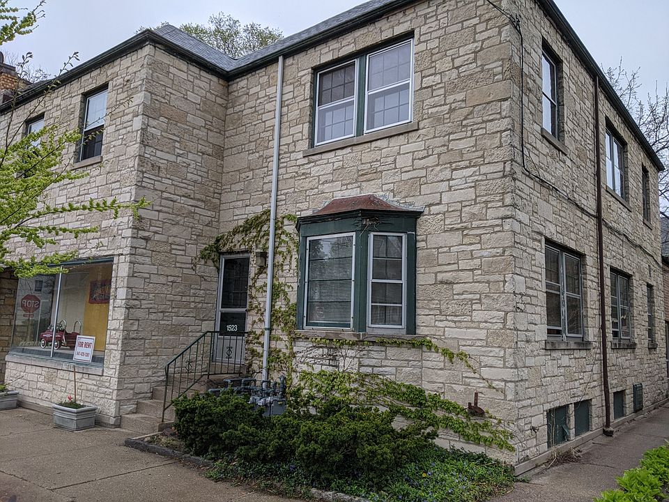 1st image of 1523-25 Greenleaf St #2W