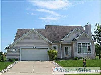 1st image of 634 Jasmine Dr