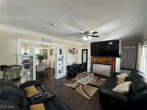5th image of 3494 W 122nd St