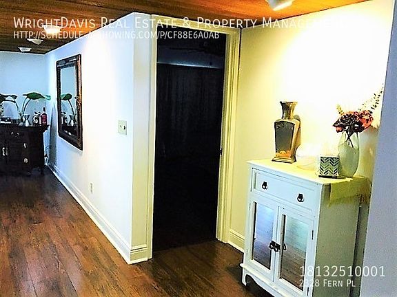 5th image of 2328 Fern Pl