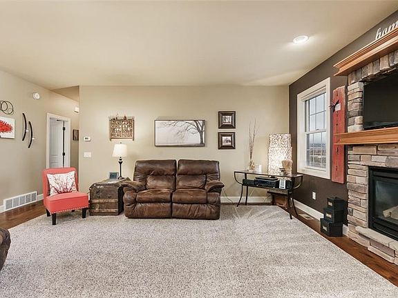 5th image of 4115 Sedgwick Pl