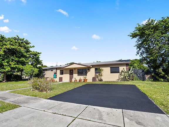 2nd image of 141 NE 17th Avenue