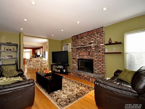 3rd image of 1207 Hempstead Ave