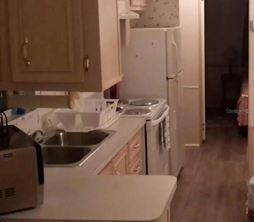 1st image of 2413 Limewood Ave #33
