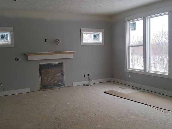 4th image of 3418 Jules Lillian Dr NE #20