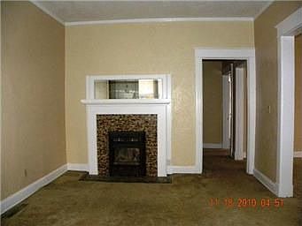 3rd image of 203 N Mersington Ave
