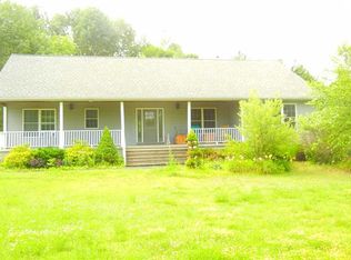 35 Blizzard Rd, Stillwater, NY 12170