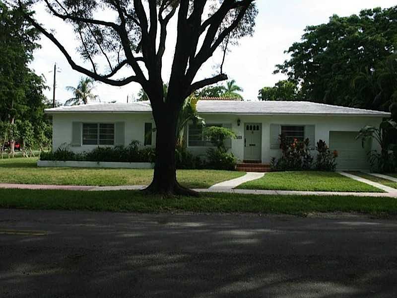 1st image of 1200 Messina Ave