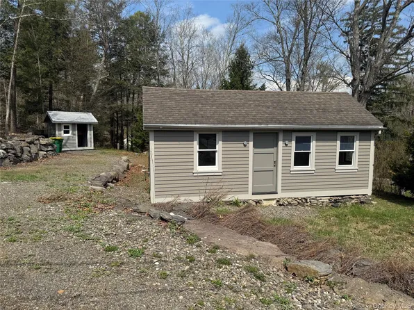 1810 Sawkill Park Road, Kingston, NY 12401